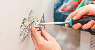 Электромонтажные работы Новороссийск цена 465 руб Электрика под ключ